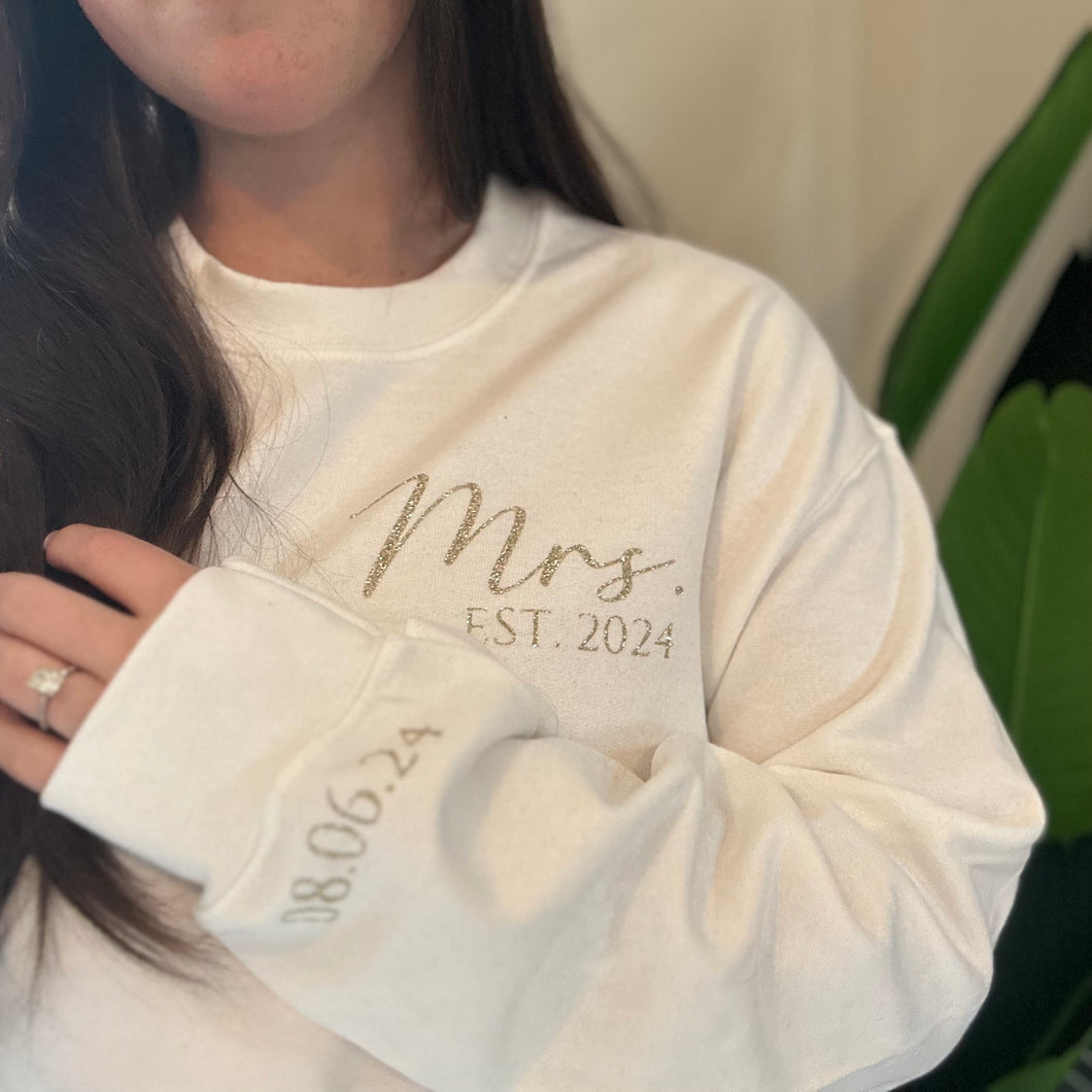 MRS CREWNECK